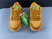 Nike SB Dunk Low Grateful Dead Bears Orange  CJ5378-800 - 3