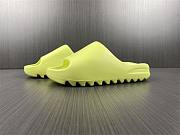 Yeezy Slide Glow Green GX6138 - 1