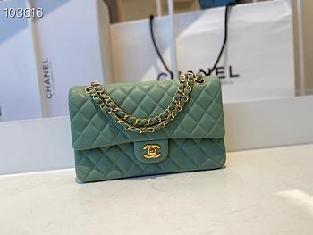 Chane1 CF Classic Flap bag green 25cm880780