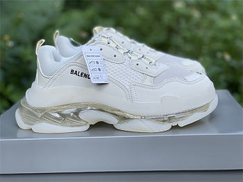 Ba1enc1aga Triple S 2021121401