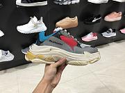 Ba1enc1aga Triple S 2021121701 - 2