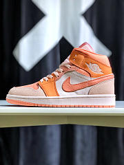 Jordan 1 Mid Apricot Orange (W)  DH4270-800 - 3