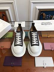 Alexander McQueen 2022021102 - 5