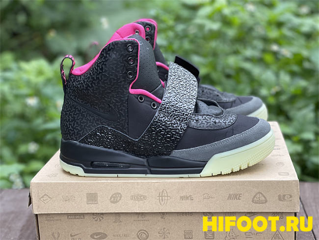 Nike Air Yeezy 1 Blink  366164-003 - 1