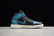 Jordan 1 Mid Iridescent Black  BQ6472-009 - 4