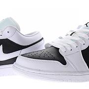 Jordan 1 Low Panda DC0774-100 - 2