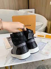 1V Sneakers 2022043001 - 5