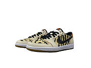 Jordan 1 Low OG Year of the Tiger DH6932-100 - 1