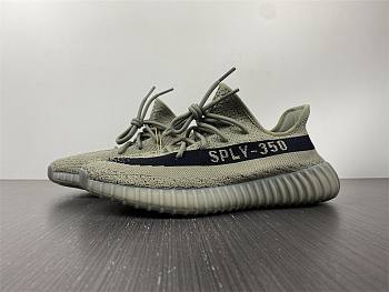 Yeezy 350 V2 HQ2059