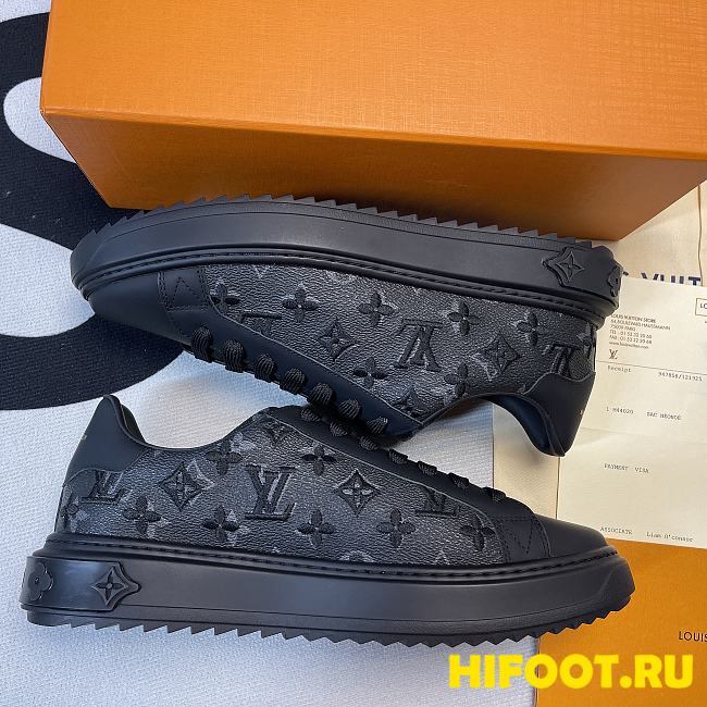 LV Time out Sneaker 2022053101 - 1