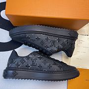 LV Time out Sneaker 2022053101 - 1