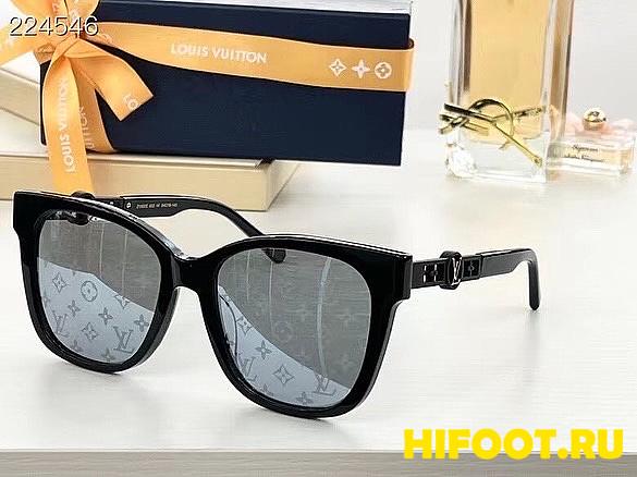 1V sunglasses 20220601  - 1