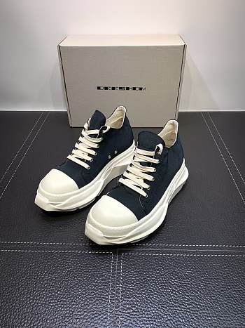 Rick Owens sneaker 2022060802