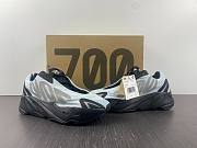 Yeezy Boost 700 MNVN Blue Tint  GZ0711 - 3