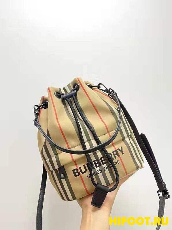 Bvrberry shoulder bag 24x21x14CM  - 1