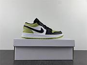 Jordan 1 Low Snakeskin Vivid Green  DX4446-301 - 4