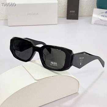 Pra0a sunglasses PR 17WS