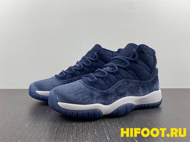 Jordan 11 Retro Midnight Navy (W)  AR0715-441 - 1