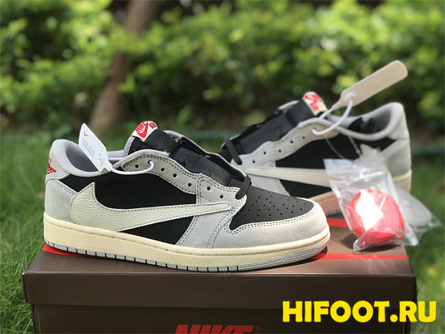 Travis Scott x Air Jordan 1 low DM7866-010  - 1