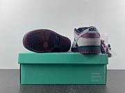 Nike SB Dunk Low Atmosphere Grey True Berry BQ6817-001 - 4