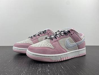 Nike Dunk Low DV3054-600