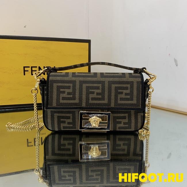  Versace by Fend1 baguette bag 8BR017 18.5X12X4.5CM - 1