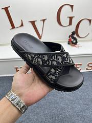 D10r Sandal 2023042802 - 5