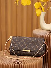 1V MM Monogram Crossbody Bag M40718 26*15*4cm - 1