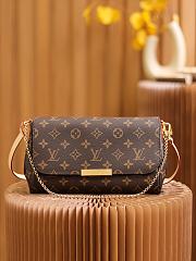 1V MM Monogram Crossbody Bag M40718 26*15*4cm - 6