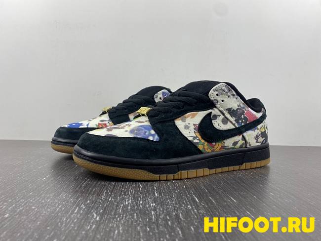 Dunk SB Supreme × Nike Dunk Low Rammellzee FD8778-001  - 1