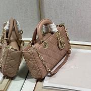 D10R Lady 26CM 2023052201 - 2