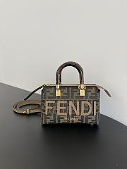 Fendi crossbody bag 17.5*18*8CM - 1