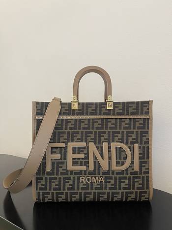 Fendi tote bag MM size 35*17*31CM 2023061502