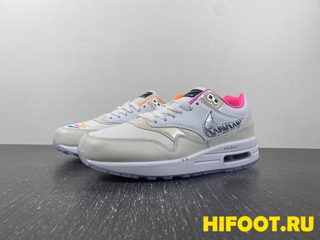 Nike Air Max 1 Unlock Your Space FN0608-101  - 1