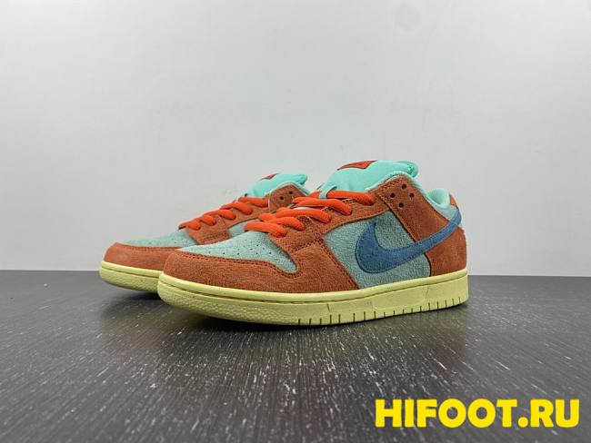 Nike SB Dunk Low Noise Aqua DV5429-800  - 1