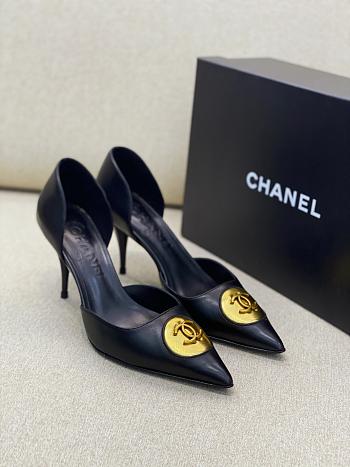 Chanel heels 2023081901