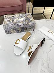 Dior women sandals 2023082402 - 3