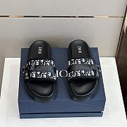 Dior slide 2023082406 - 4