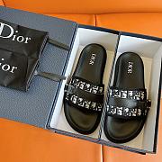 Dior slide 2023082406 - 2