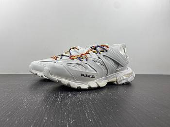 Balenciaga track 3 2023100402