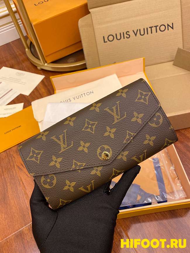 LV wallet 19CM 2023100502 - 1