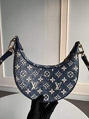  LV M81166 Loop bag 23*13*6cm - 2