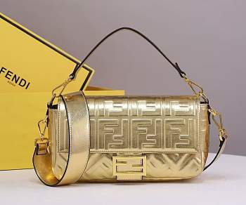 FENDI Gold Baguette Bag 26CM 2023101201