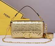 FENDI Gold Baguette Bag 26CM 2023101201 - 3