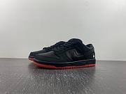 Nike SB Dunk Low Black Pigeon  883232-008 - 1