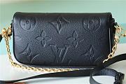 LV Wallet On Chain lvy black 23.5*12*4.3CM 2023110904 - 2