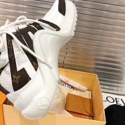 LV ARCHLIGHT SNEAKER 2023111301 - 2