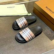 Burberry slide 2023111302 - 3