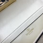 Valentino rockstud bag 26*13*7CM  white 2023111703 - 6