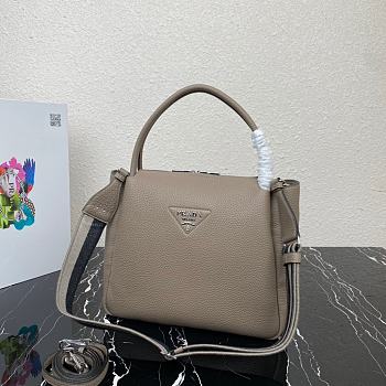 Prada 1BC170 bag 32*26*13CM 2023112201